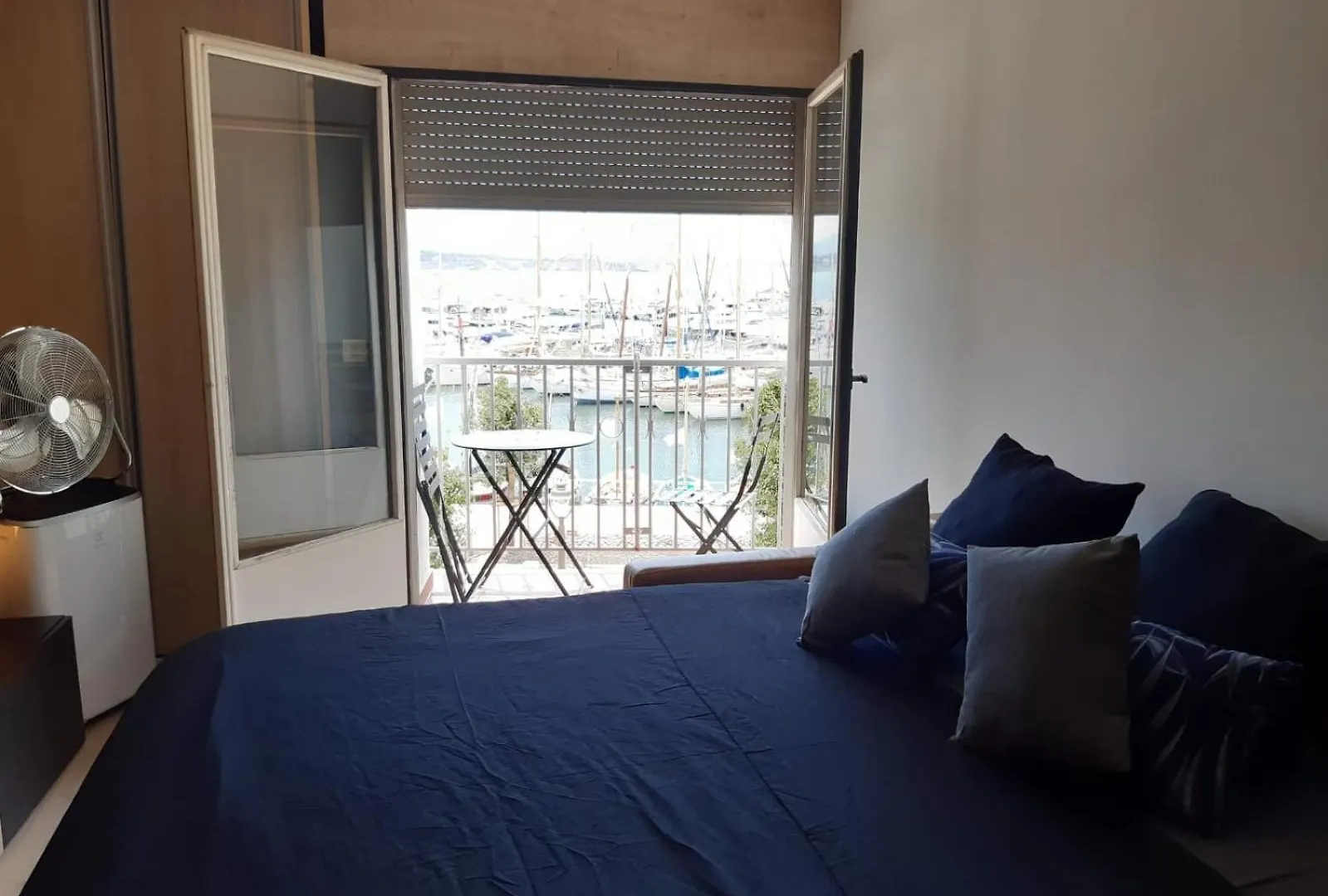 Apartment Studio Au Port De Sanary